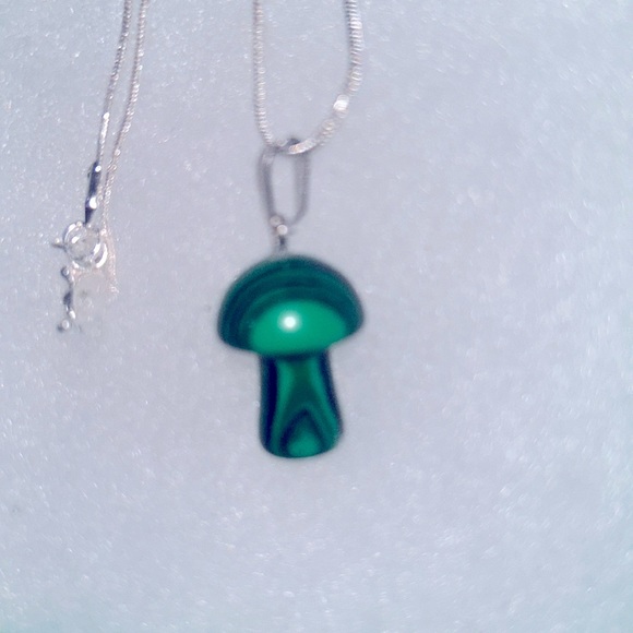 Psychedelic Boho Hippie Green Malachite Mushroom Sterling Silver Necklac… - Picture 4 of 8